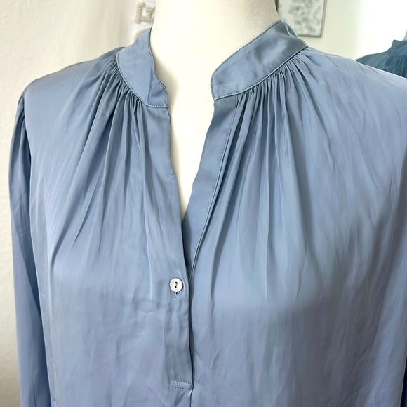 Margaret O’Leary Satin Long Sleeve Romantic Light Blue Blouse Medium - Picture 3 of 9